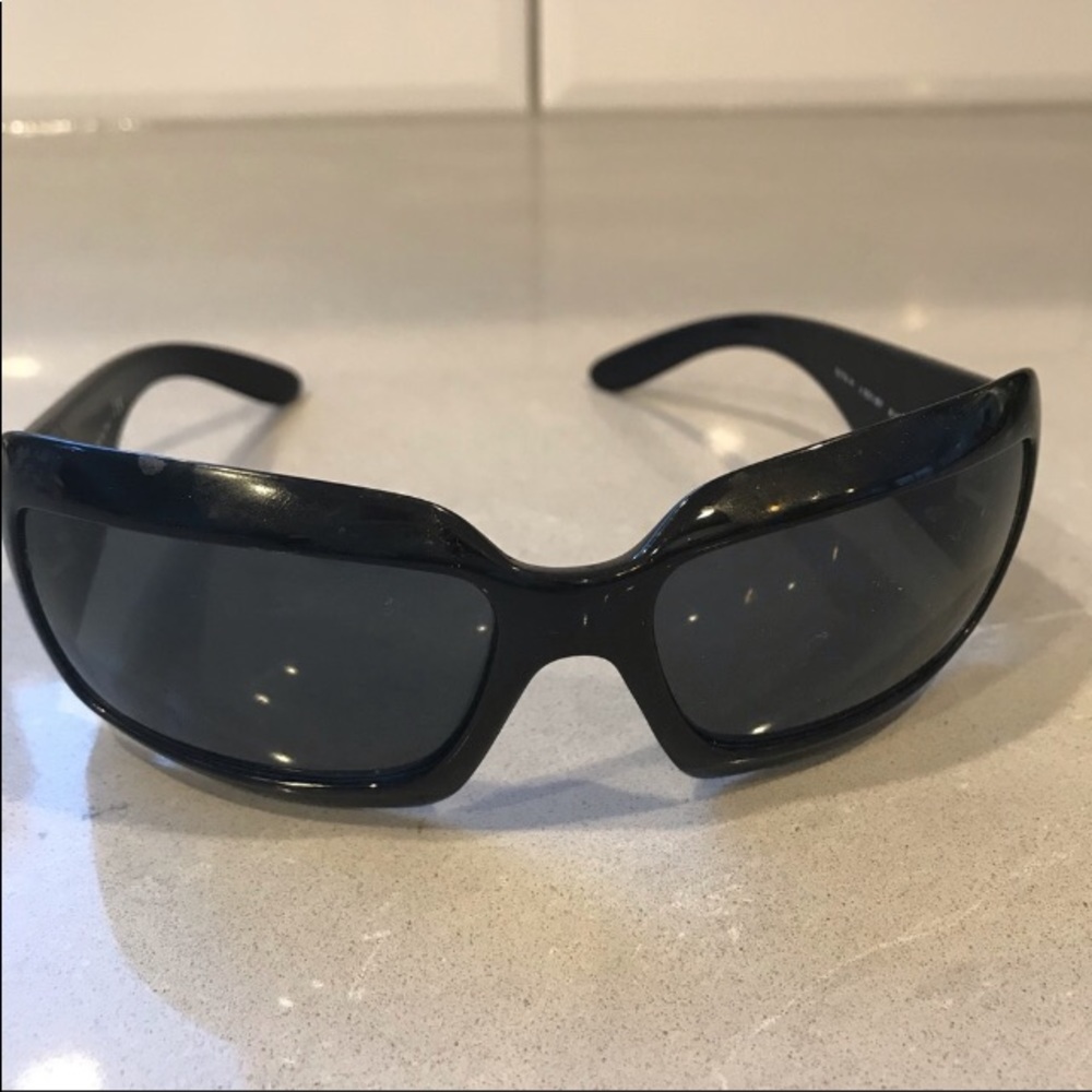 Authentic Chanel black Sunglasses mother of pearl